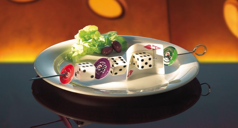 Entertainment Dinner serviert im Casino Restaurant Baden